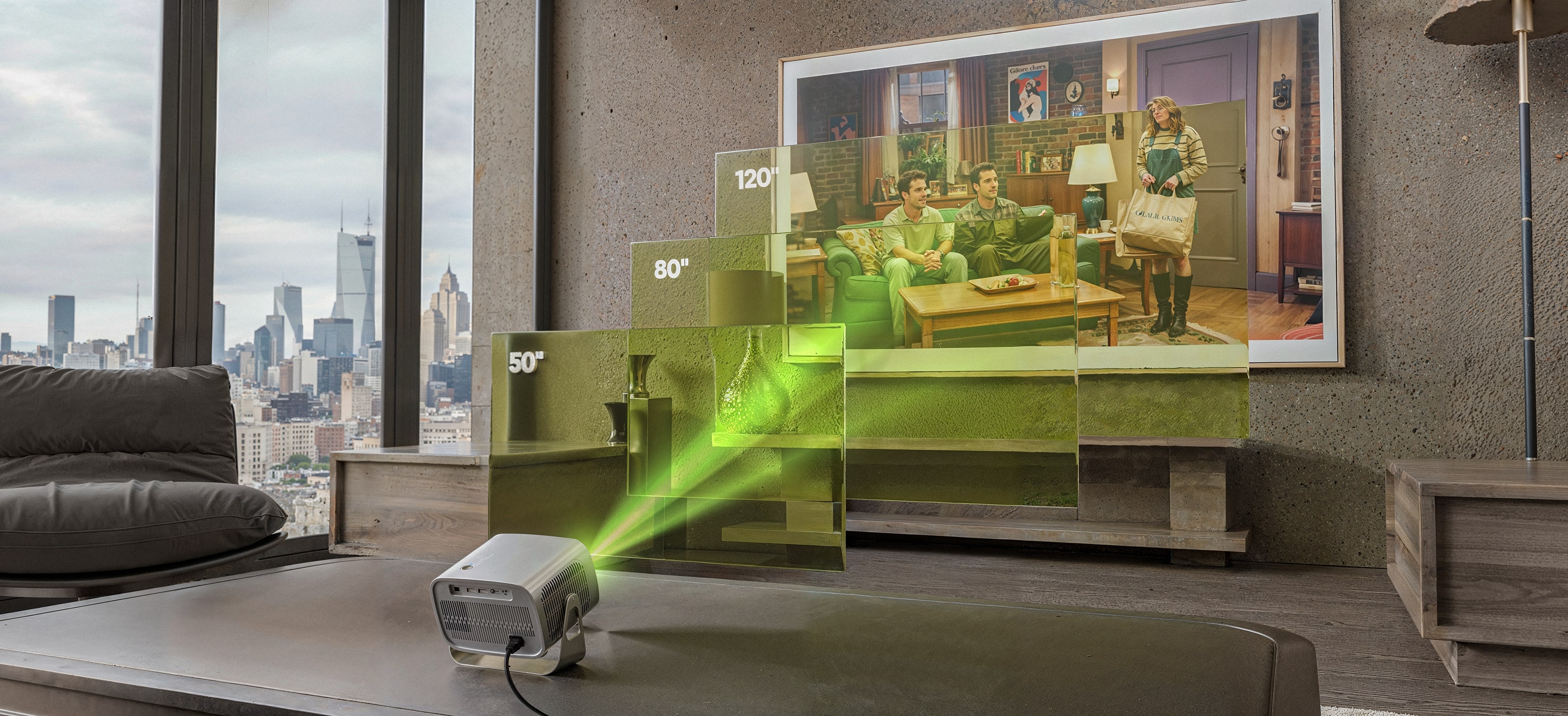 Projeção gigante em uma parede de um auditório.